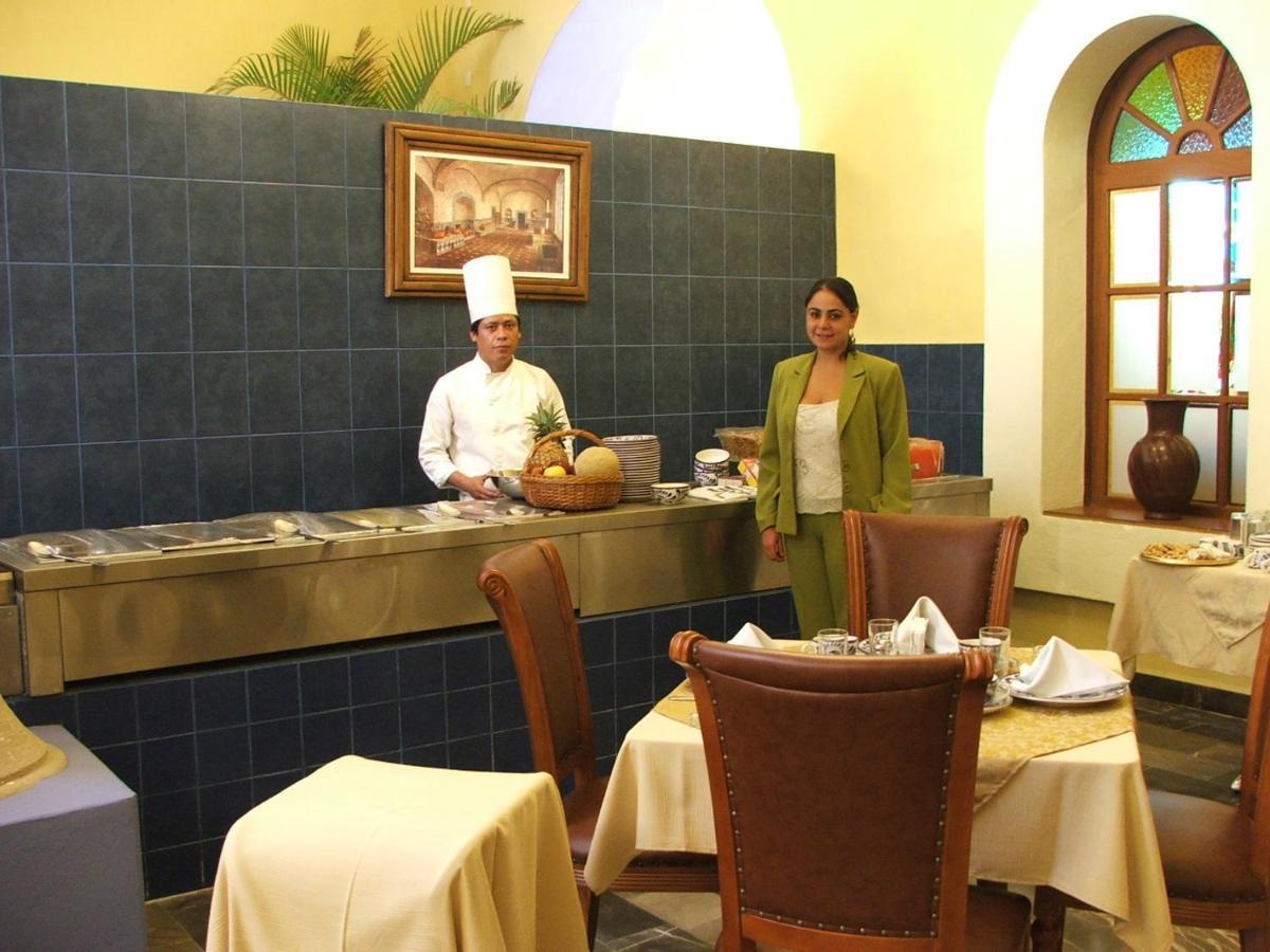Hotel Casa Real เตฮัวกัน ภายนอก รูปภาพ