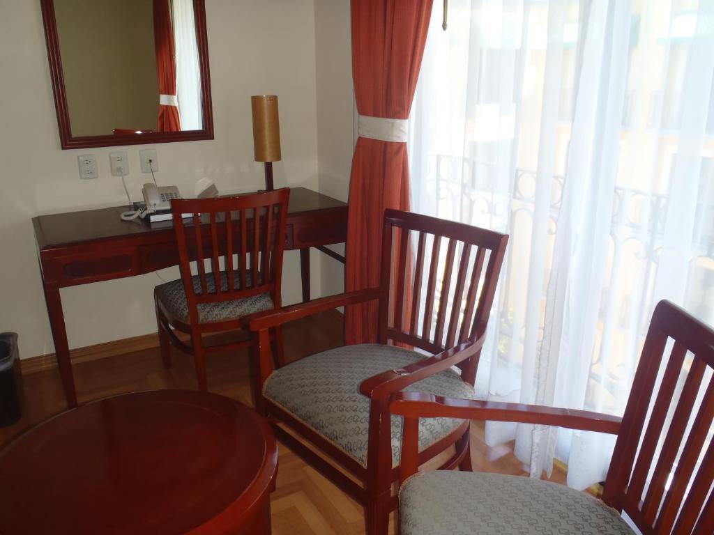 Hotel Casa Real เตฮัวกัน ภายนอก รูปภาพ