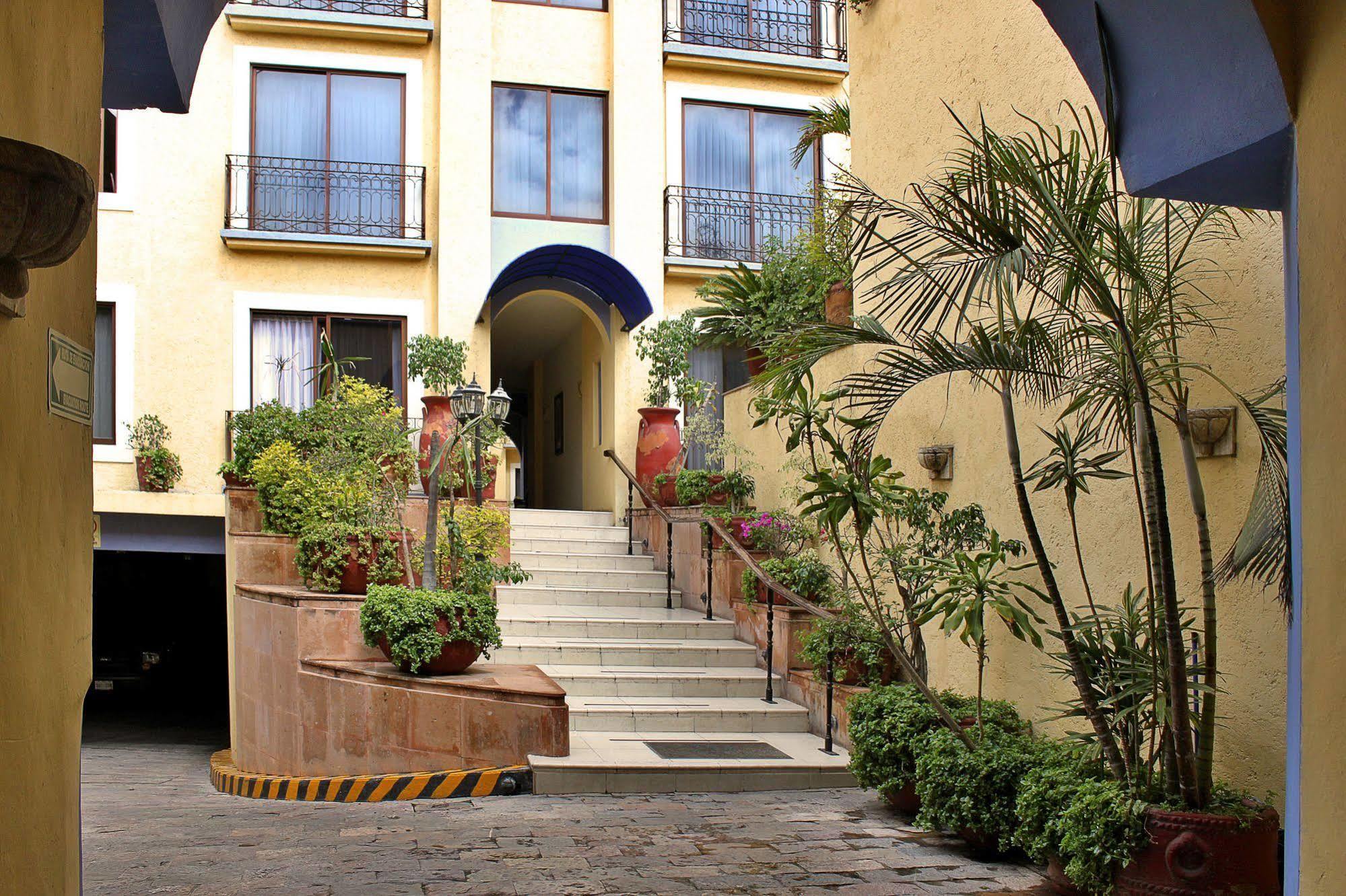 Hotel Casa Real เตฮัวกัน ภายนอก รูปภาพ